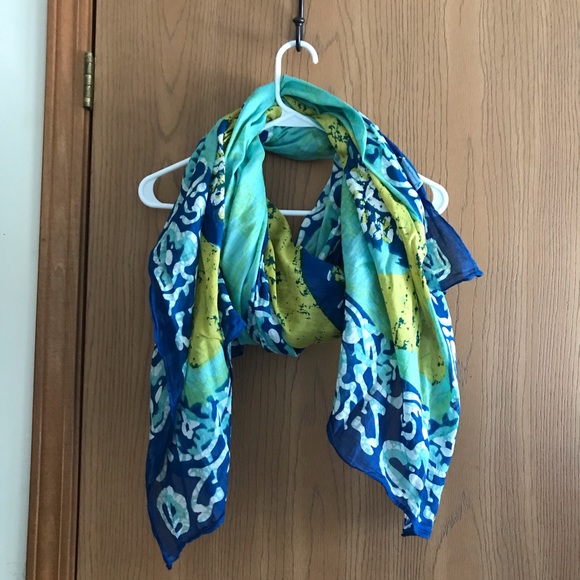 Scarf / Sarong - Picture 4 of 4